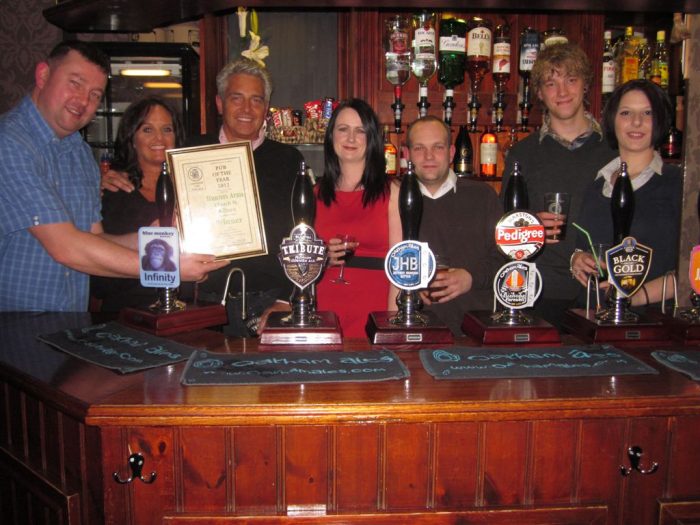 Hunters Arms POTY winners 2012 003 resized